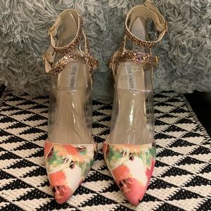 Steve Madden Floral Pumps